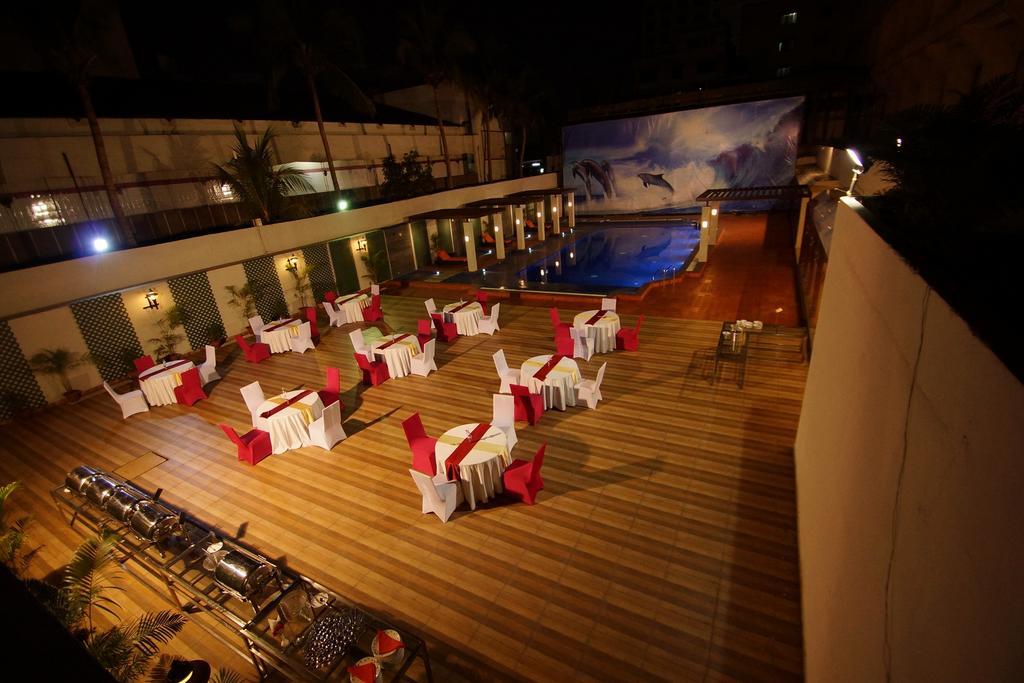 โรงแรมดอลฟิน วิสาขปัตนัม ภายนอก รูปภาพ