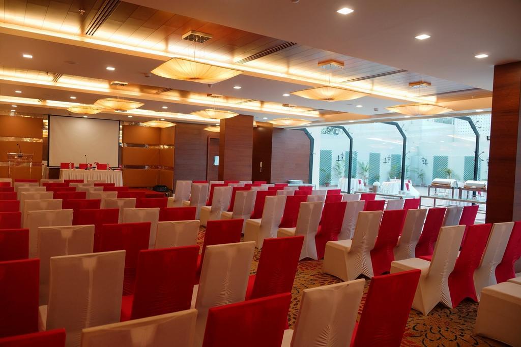 โรงแรมดอลฟิน วิสาขปัตนัม ภายนอก รูปภาพ