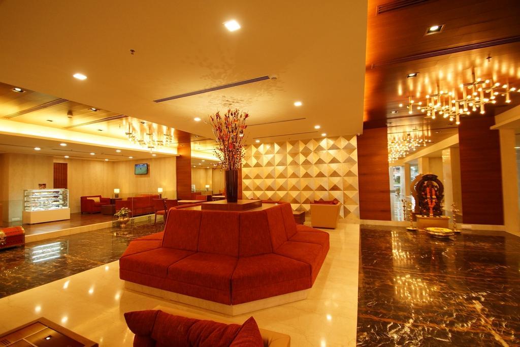 โรงแรมดอลฟิน วิสาขปัตนัม ภายนอก รูปภาพ