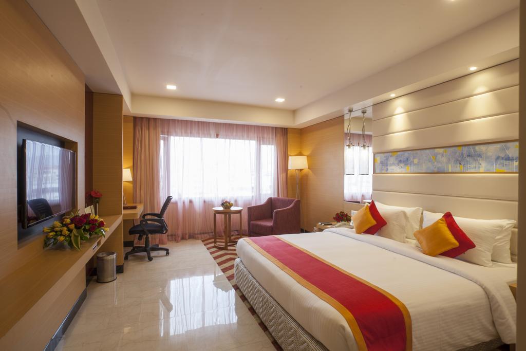 โรงแรมดอลฟิน วิสาขปัตนัม ภายนอก รูปภาพ